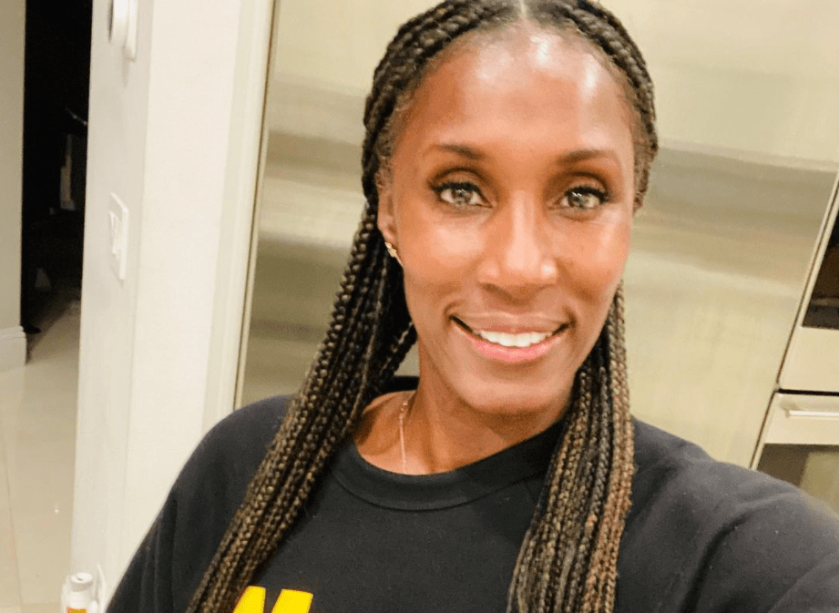 Lisa Leslie - A tall actress in Hollywood