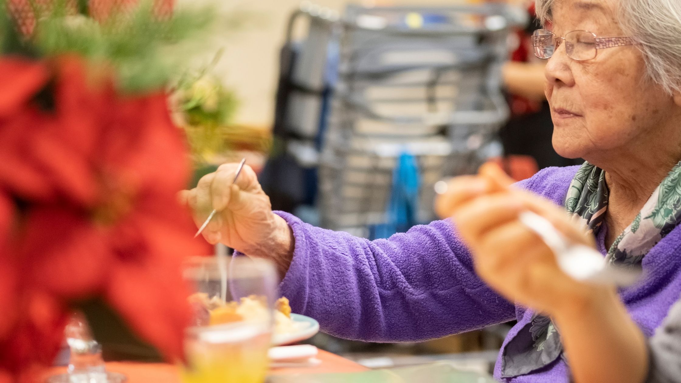 Going for a dinner or a lunch is a good present for an elderly woman